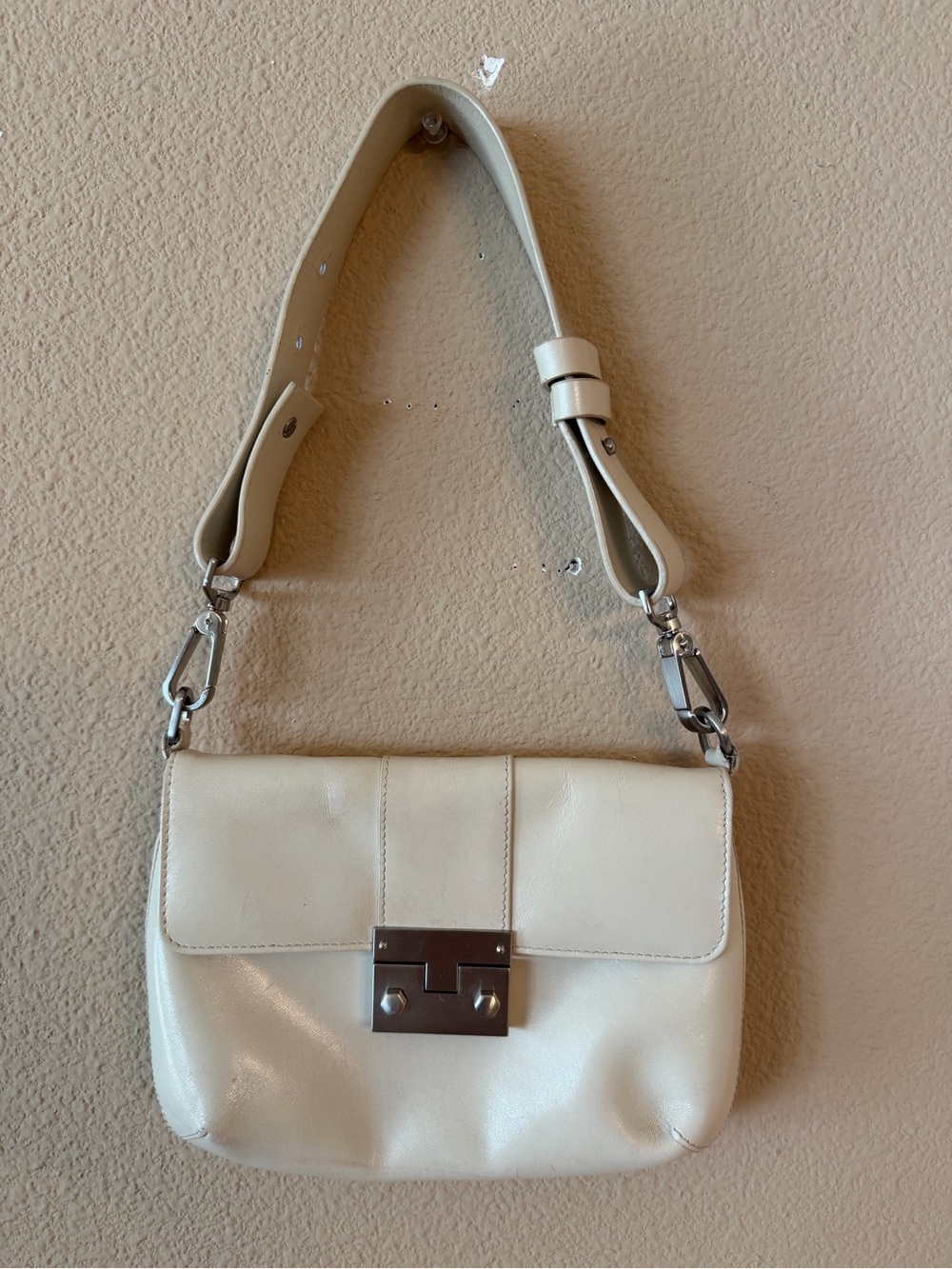 Hobo Leather Shoulder Bag in Cream - Picture 1 of 9